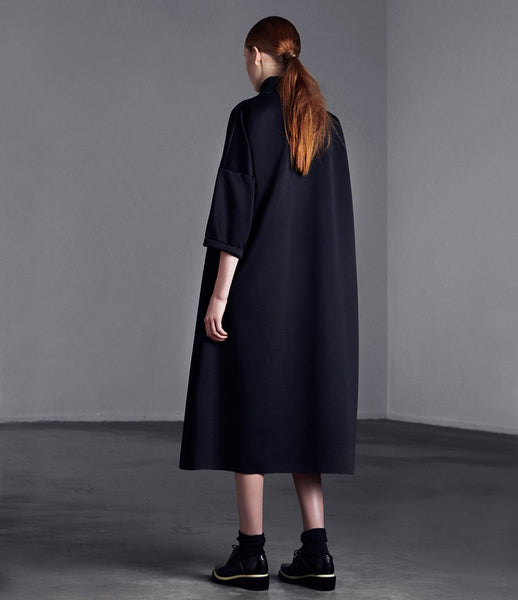 Arethè_Stockholm_dress_clothing_under_150_polyester_black_oversized_high_neck_urban_edgy_fashion_kidsofdada