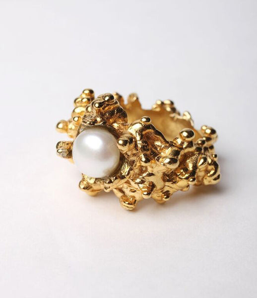 Reo_jewels_jewelry_jewellery_cluster_ring_sterling_gold_statement_striking_pearl_gold_plated_moss_front_kidsofdada