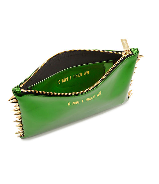 CMPLTUNKNWN_clutch_accessory_Italian_vegan_leather_metallic_green_spikes_zip_golden_logo_edgy_fashion_kidsofdada