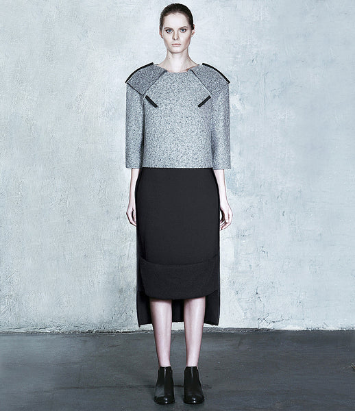 Dzhus_sweatshirt_clothing_made_to_order_wool_gray_boxy_turnback_corners_raglan_sleeves_structural_fashion_kidsofdada