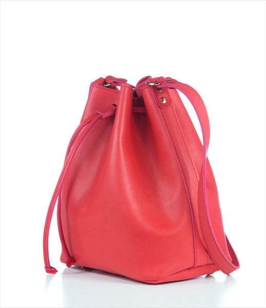 Elena_Athanasiou_shoulderbag_accessory_handmade_under_150_recycled_leather_red_bucket_shape_classic_fashion_kidsofdada