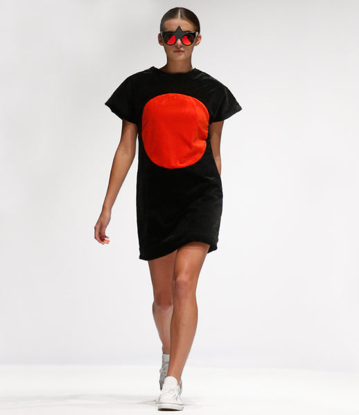 Fakoshima_sunglasses_accessory_under_300_Italian_acetate_black_red_geometric_shape_round_lenses_futuristic_fashion_kidsofdada