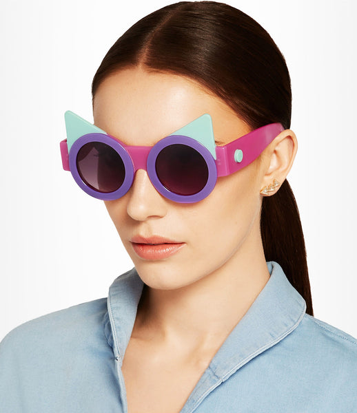 Fakoshima_sunglasses_accessory_under_300_Italian_acetate_pink_turquoise_cat_eyes_round_lenses_futuristic_fashion_kidsofdada