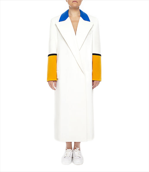 Marianna_Senchina_coat_clothing_handmade_polyester_white_yellow_blue_oversized_stripes_double_breasted_fashion_kidsofdada