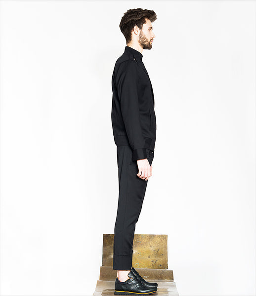 Serafin_Andrzejak_jacket_clothing_bespoke_wool_black_asymmetrical_front_panel_pockets_zipper_sophisticated_minimalistic_fashion_kidsofdada