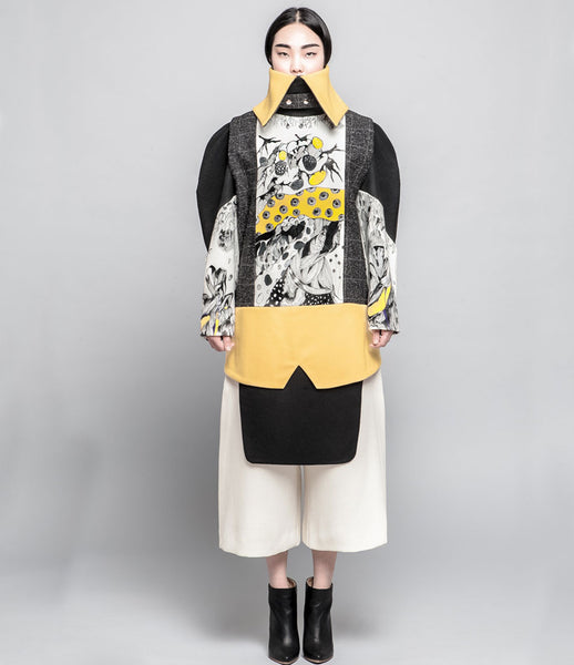 Sojin_Park_top_fashion_clothing_handprinted_wool_yellow_structured_panelled_unique_artistic_collared_high_neck_Kids-of_Dada