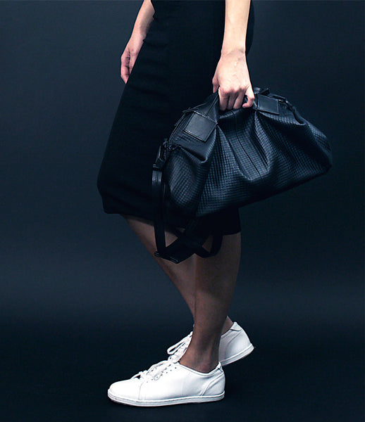 The-Transcience_handbag_gym_bag_holdall_black_leather_lambskin_madeinnyc_longstrap_kidsofdada.jpg
