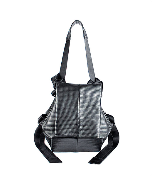 The-Transcience_petite_Handbag_backpack_front_angle_black_zipper_fashion_KOD_kids-of-dada_kidsofdada.jpg