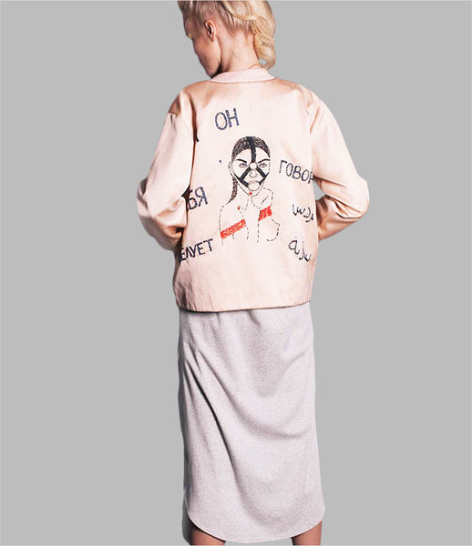 Jean-Gritsfeldt_souvenir-jacket_bomber_silk _pattern_embroidery_pink_oversized_boyfriend_womens_fashion_kidsofdada