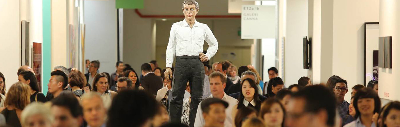THE RISE OF THE CURATOR / FALL OF THE CRITIC